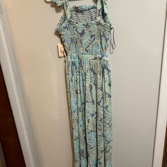 Sincerely Jules Floral Maxi Dress - Picture 2 of 5